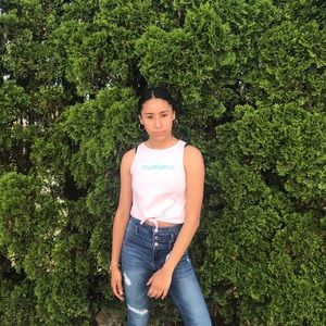 Meet your Posher, Natalie